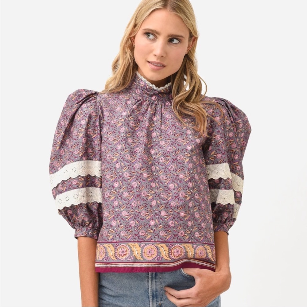 Hunter Bell molly top